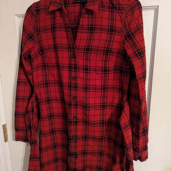 Abercrombie & Fitch Red & Black Plaid Long Flannel Shirt with Ties Ladies sz XS - Picture 3 of 6